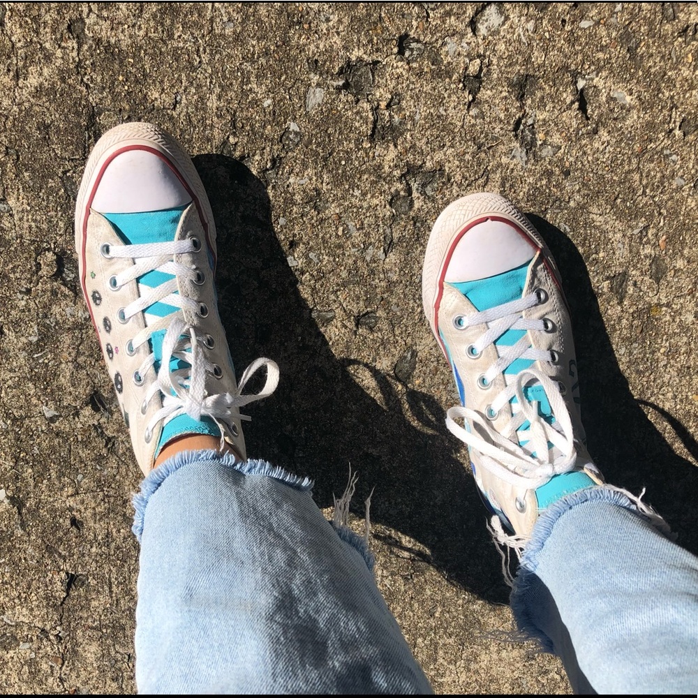 Custom Painted Converse! - Picture 6 of 7